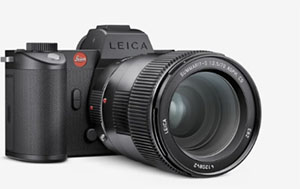 Leica SL2-S with a 70mm f/2.5 Leica S lens