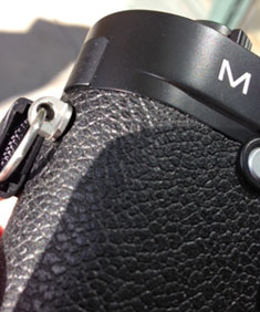 Leica M 240 camera strap lug