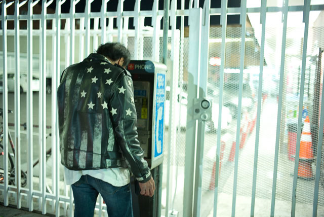 Stars and stripes in Los Angeles. Leica M 240 with Leica 35mm Summilux-M f/1.4 AA. © 2013-2016 Thorsten Overgaard.