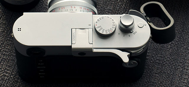 Thumbs Up EP-10S for Leica M 240 in Silver